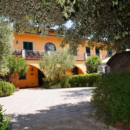 Poggio Degli Olivi Bed and breakfast 3*